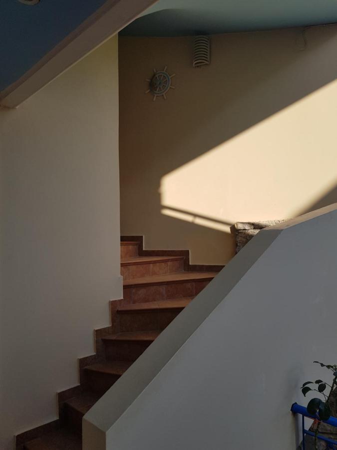 דירות Tolofón Schinas Apts. מראה חיצוני תמונה