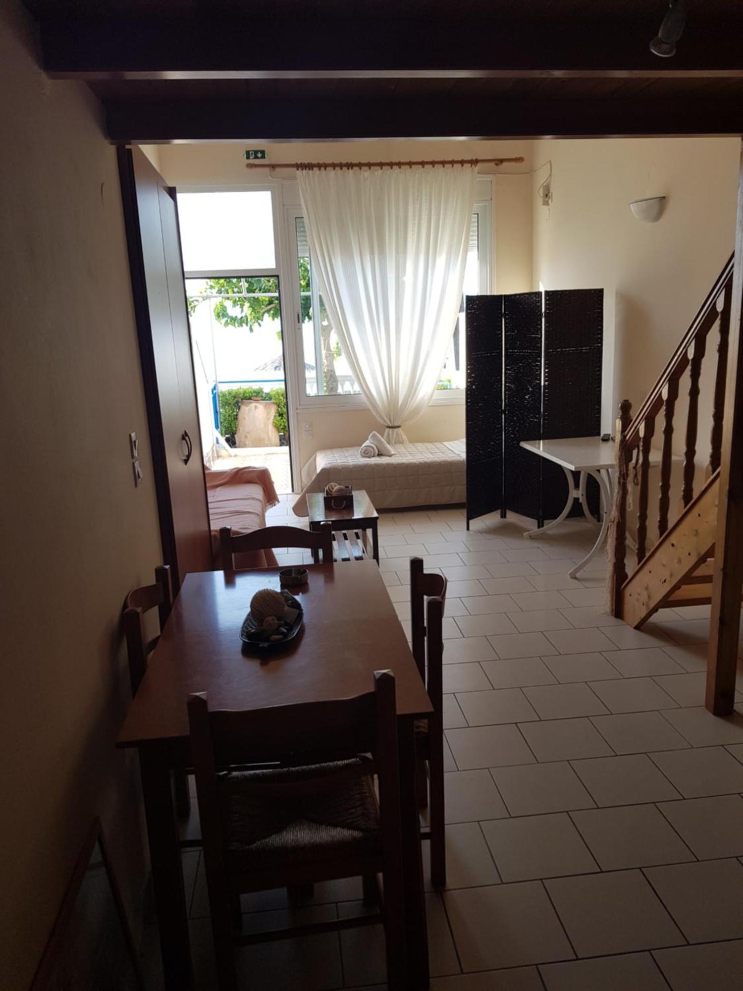 דירות Tolofón Schinas Apts. חדר תמונה
