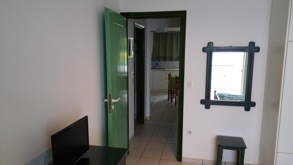 דירות Tolofón Schinas Apts. חדר תמונה